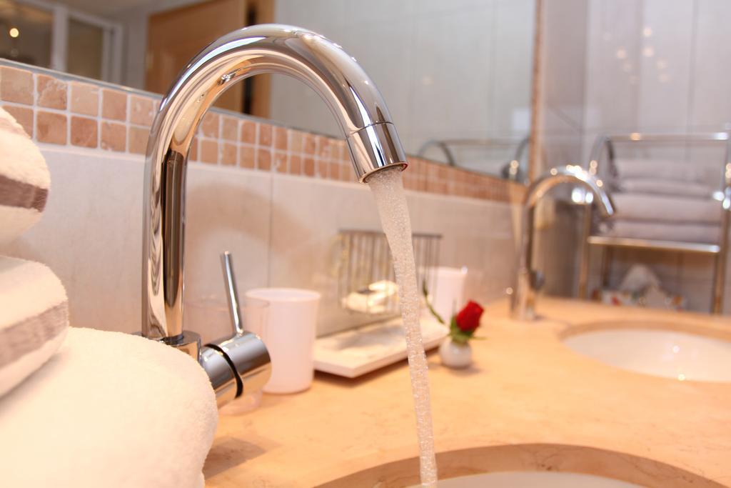 Appartement De Luxe - 140M² Elbigenalp Bagian luar foto