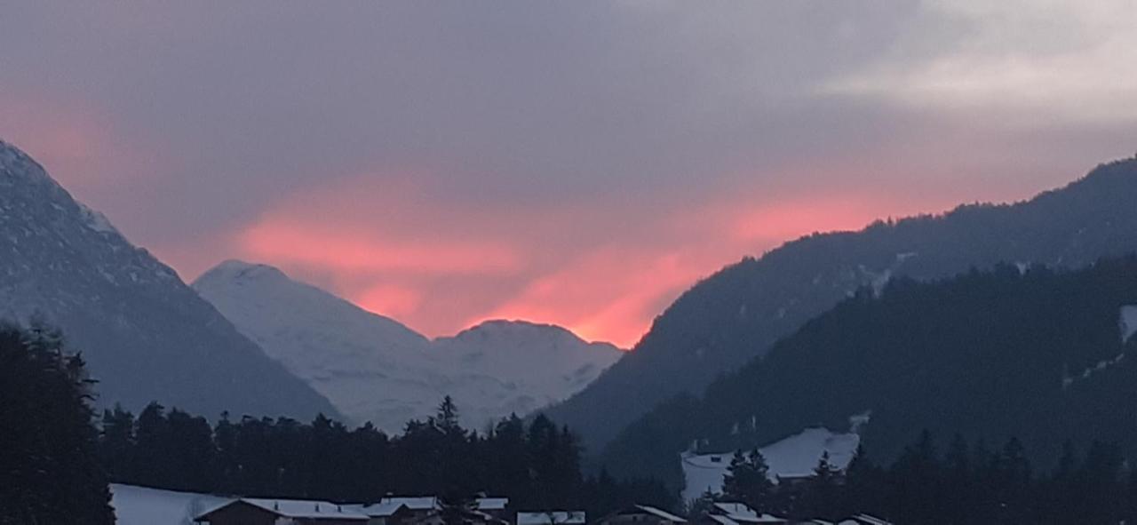 Appartement De Luxe - 140M² Elbigenalp Bagian luar foto