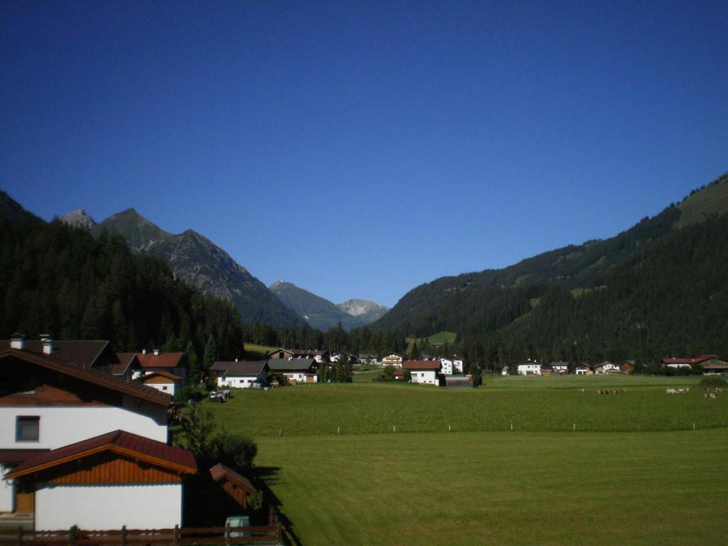 Appartement De Luxe - 140M² Elbigenalp Bagian luar foto